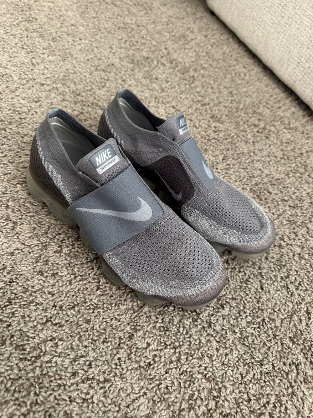 Nike Men’s Gray Slip-On Knit Sneakers with Elastic Strap